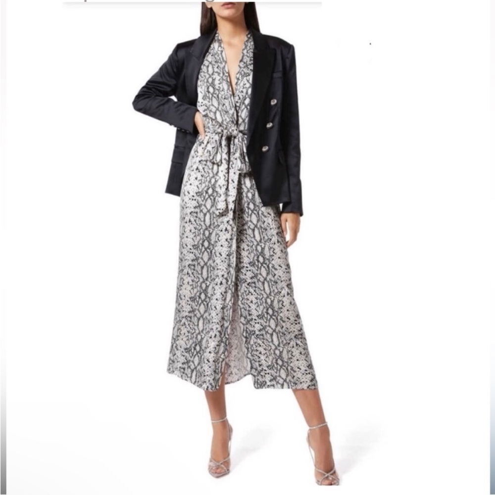 Sleek Good American Python Duster Robe Size 5= 2XL - image 2